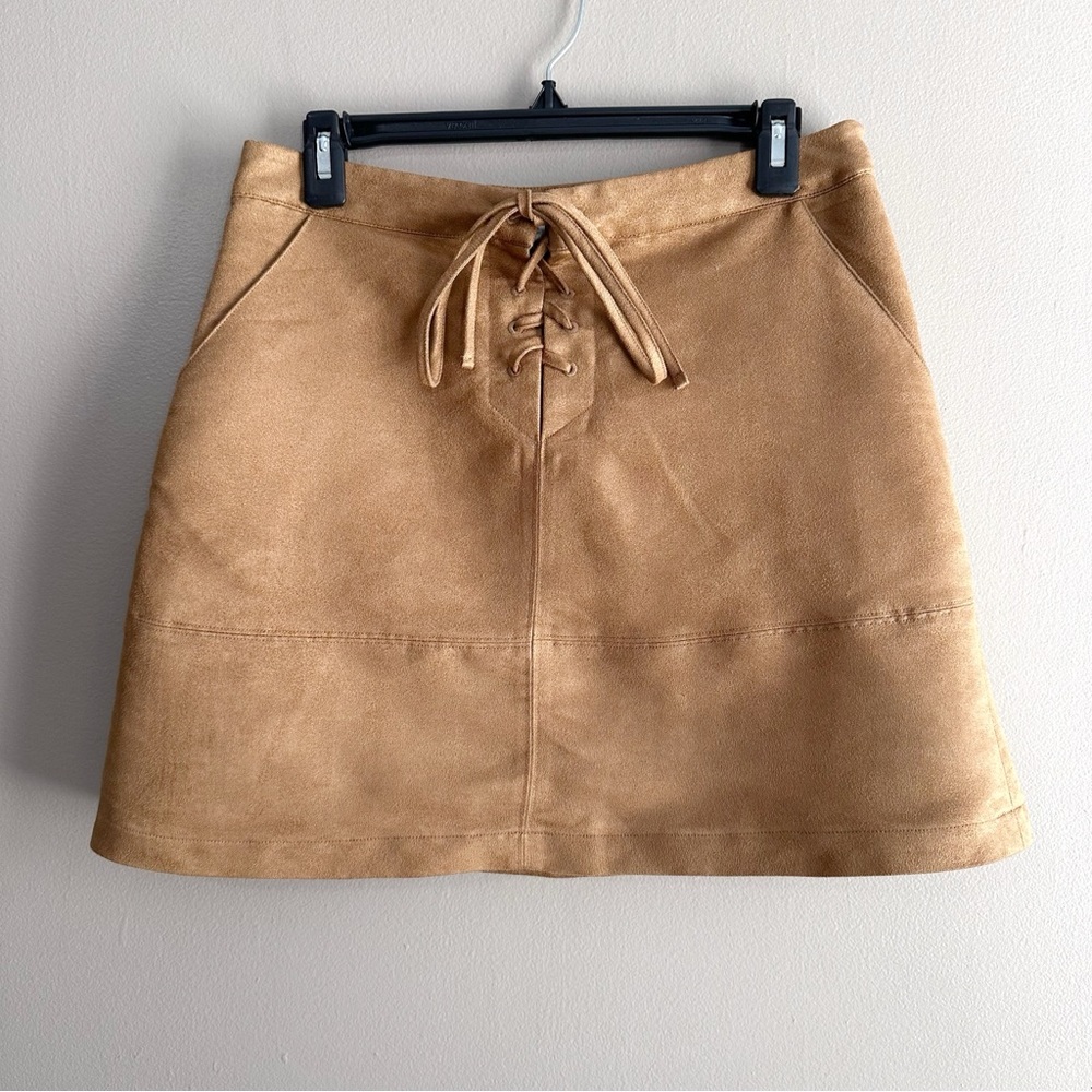 LC Lauren Conrad Tan Faux Suede Lace-up Front Mini Skirt Womens 8 Boho Side Zip